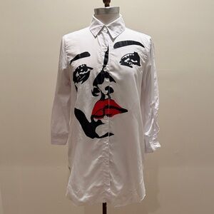 Thrill Jeans Artistic Face Print White Button Down Shirt